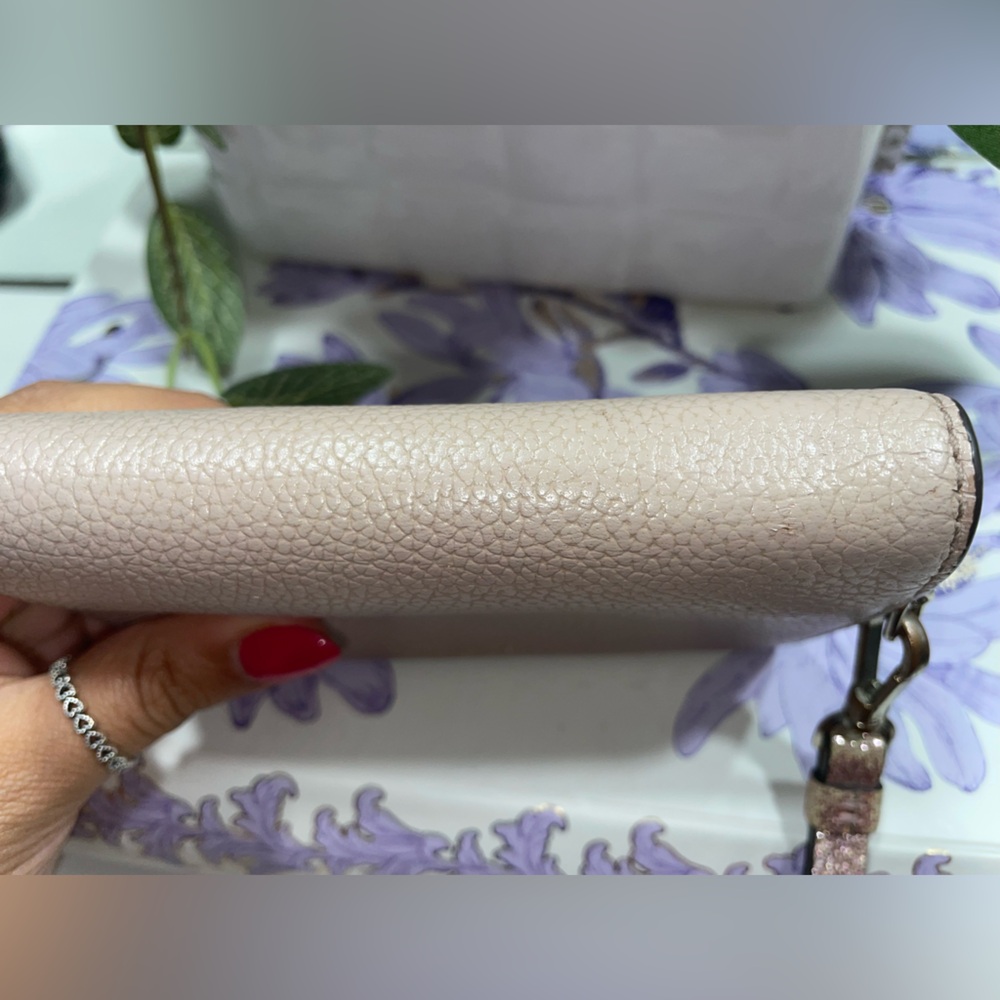 Kate Spade Pink Pebbled Leather Wallet Wristlet Sparkly Strap Burgundy Interior - Picture 7 of 7